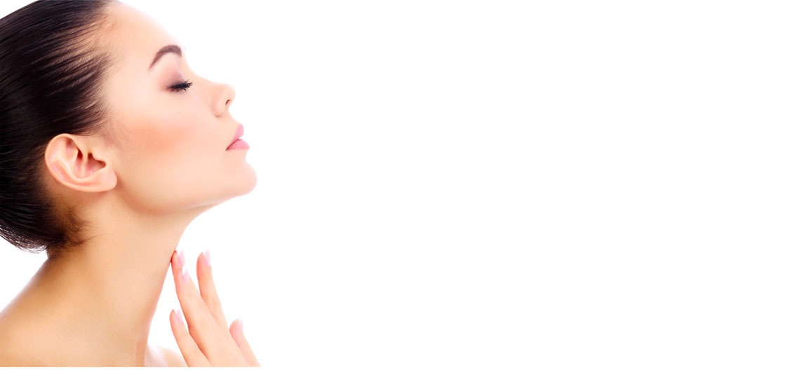 Esthétique du cou :traitements médicaux du relâchement et des rides